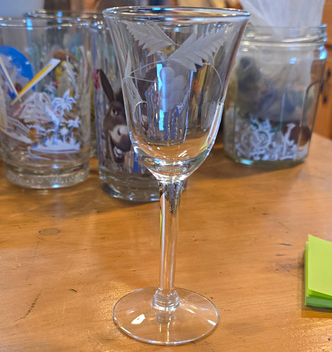Clear etched stemmed wine - clear,